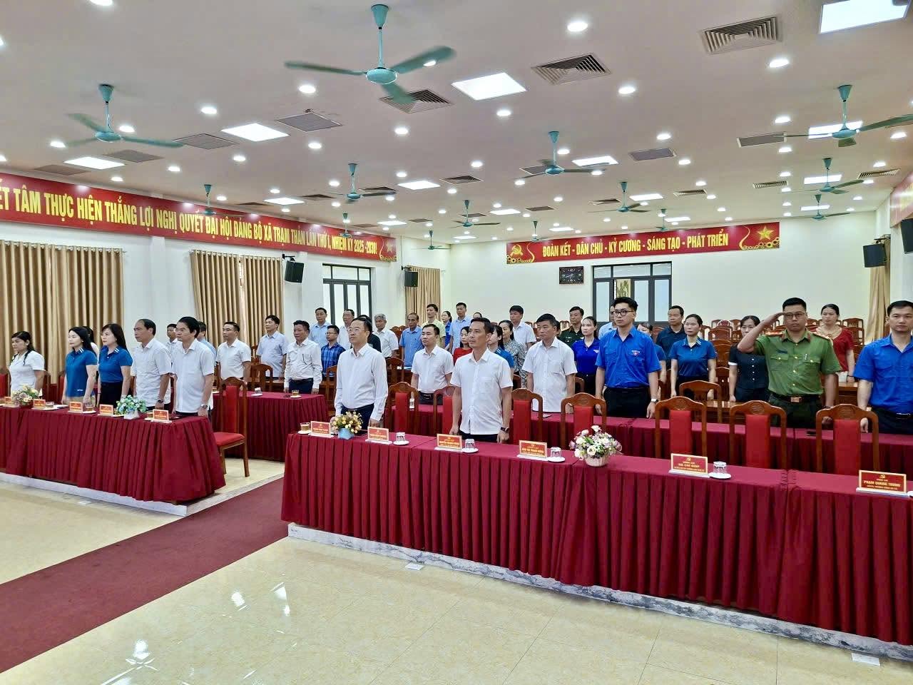 XÃ TRẠM THẢN RA QUÂN HƯỞNG ỨNG PHONG TRÀO THI ĐUA “TOÀN DÂN CHUNG TAY BẢO VỆ MÔI TRƯỜNG, VÌ MỘT VIỆT NAM XANH - SẠCH - ĐẸP”