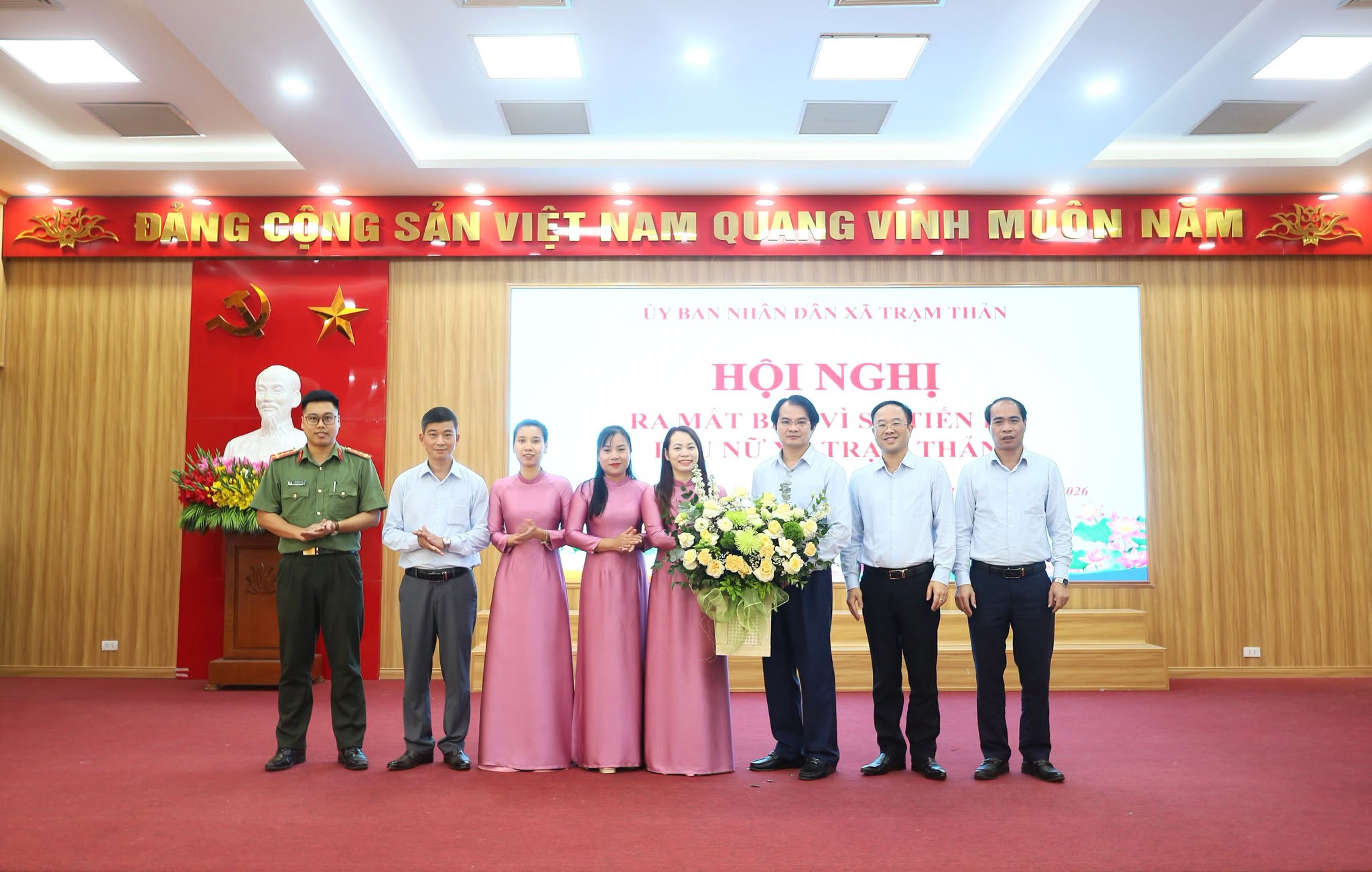 XÃ TRẠM THẢN RA MẮT BAN VÌ SỰ TIẾN BỘ CỦA PHỤ NỮ VÀ GẶP MẶT KỶ NIỆM NGÀY PHỤ NỮ VIỆT NAM 20/10