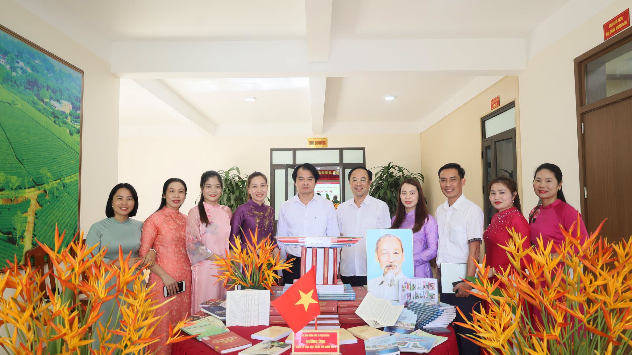HỘI NGHỊ TRIỂN KHAI TUẦN LỄ HƯỞNG ỨNG HỌC TẬP SUỐT ĐỜI, CHIẾN DỊCH “30 NGÀY ĐÊM” VÀ CÁC HOẠT ĐỘNG HƯỞNG ỨNG NGÀY CHUYỂN ĐỔI SỐ QUỐC GIA NĂM 2026.