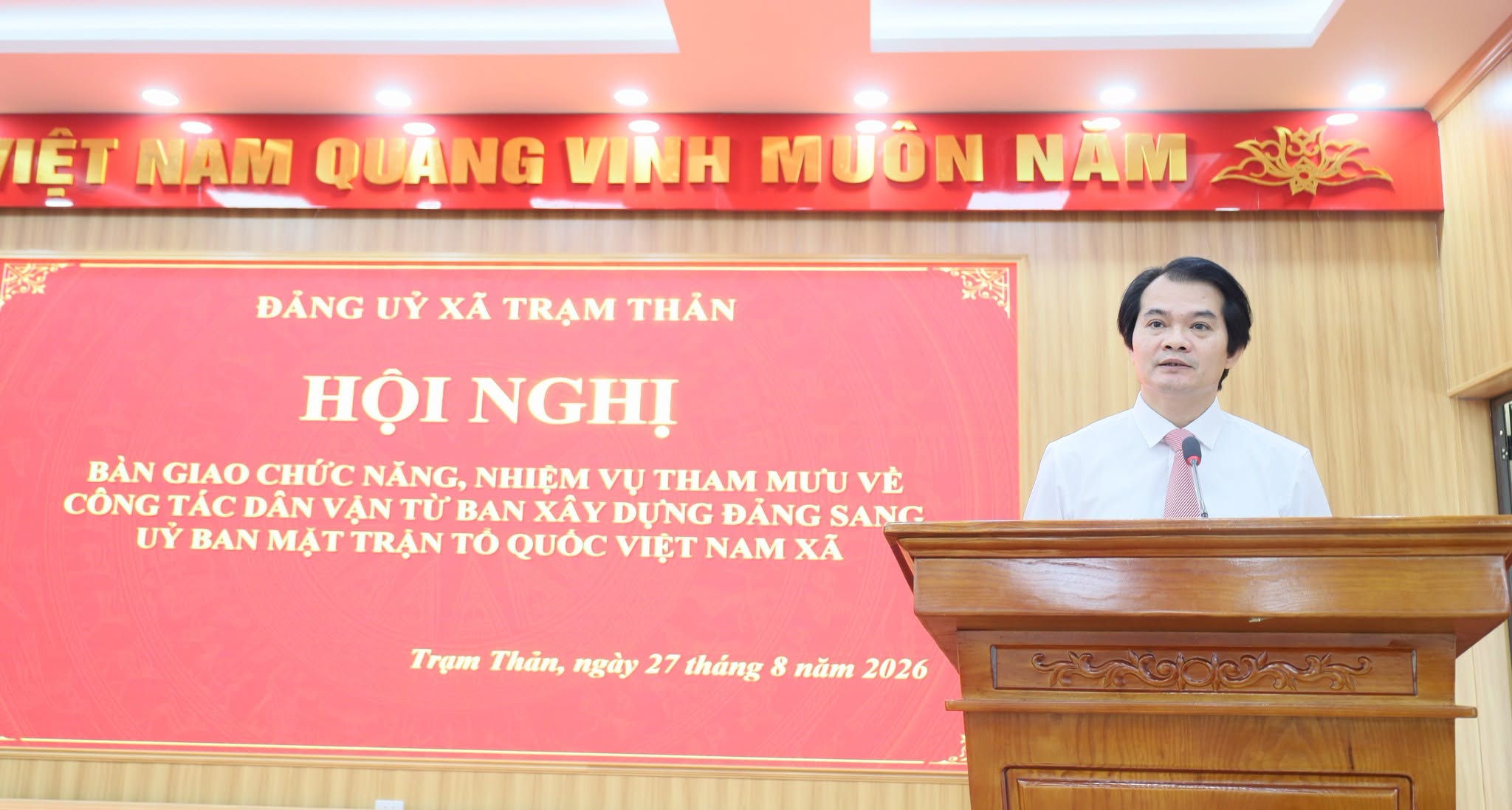 ĐẢNG UỶ XÃ TRẠM THẢN TỔ CHỨC HỘI NGHỊ BÀN GIAO CHỨC NĂNG, NHIỆM VỤ THAM MƯU VỀ CÔNG TÁC DÂN VẬN TỪ BAN XÂY DỰNG ĐẢNG SANG UỶ BAN MẶT TRẬN TỔ QUỐC VIỆT NAM XÃ. 